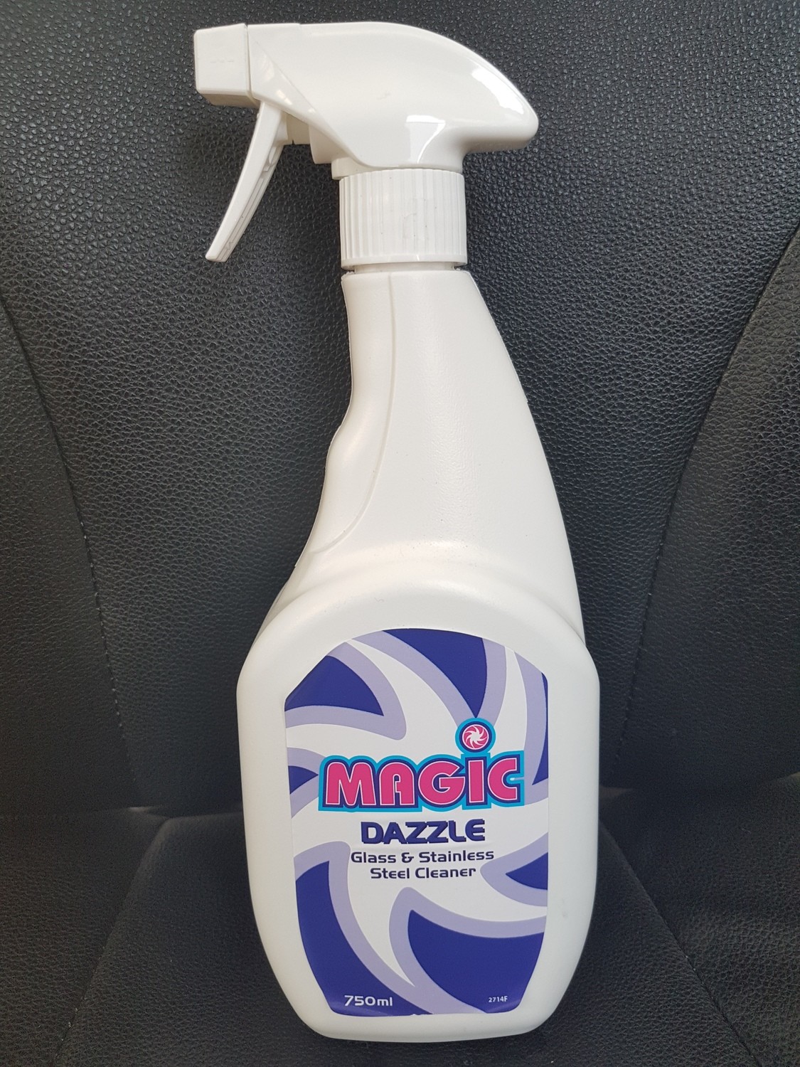 Glass and stainless steel cleaner