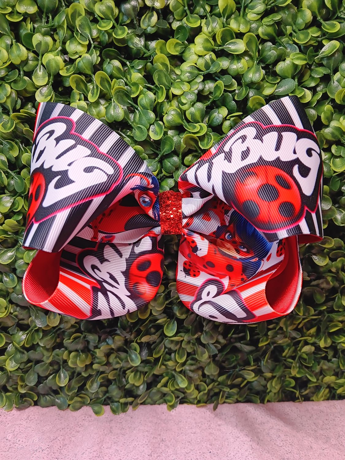 Bow boutique 2