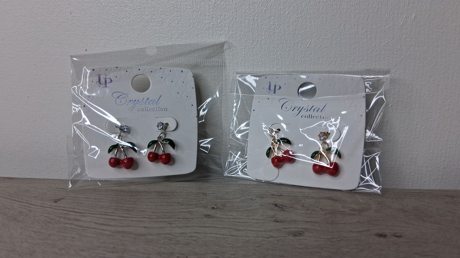 Cherry Earings 