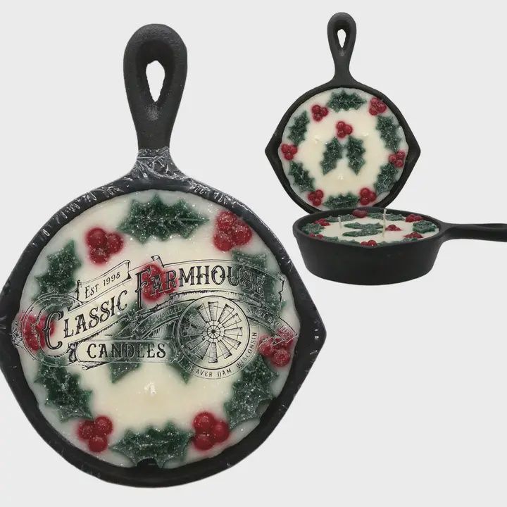 Hollyberry 8 oz Cast Iron Pan Candle