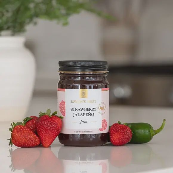 Strawberry Jalapeño Jam - 15 oz.