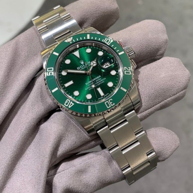 Pre-Owned Rolex Oyster Perpetual Submariner ‘Hulk’ 116610LV