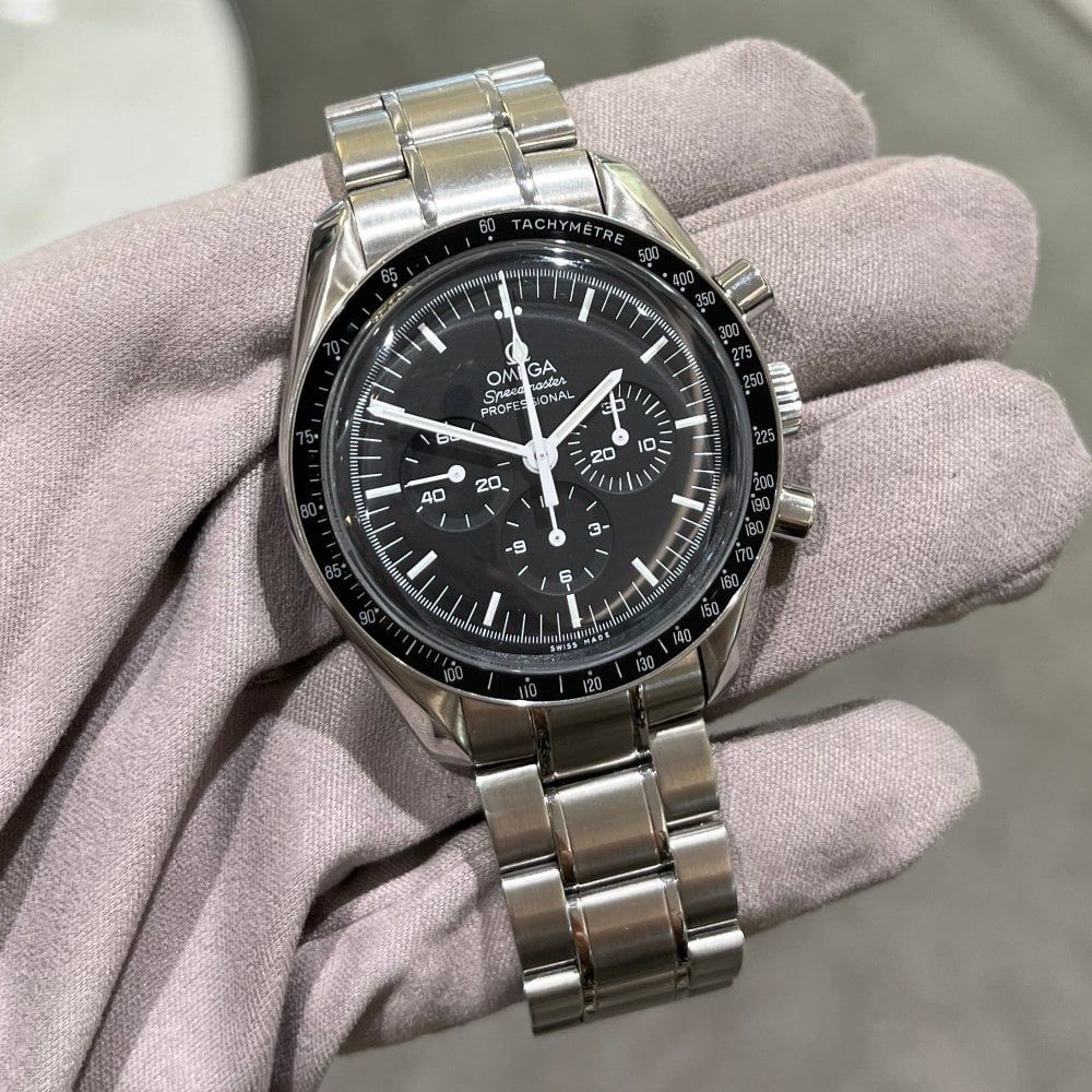 Pre-Owned Omega Speedmaster Moon Watch Steel Manual Wind 31130423001005