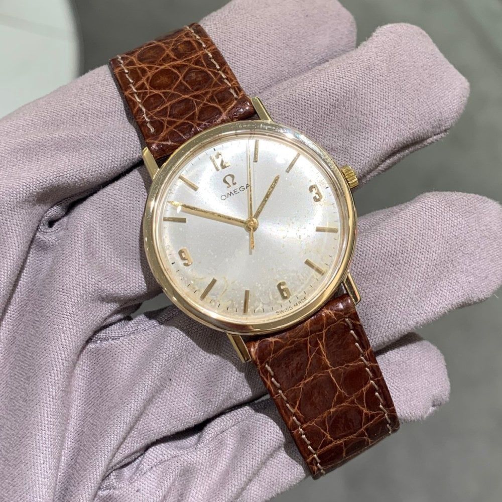 Pre-Owned Omega 9ct Yellow Gold Vintage Mechanical Gents Watch 1315016.338189