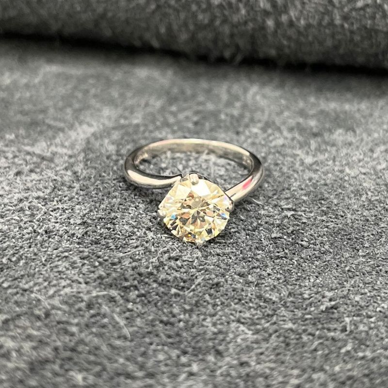 Pre-Owned 18ct White Gold 2.01ct Diamond Solitaire Ring