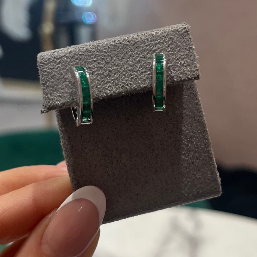 Pre-Owned 18ct White Gold 0.78ct Emerald Hoop Cuff Earrings