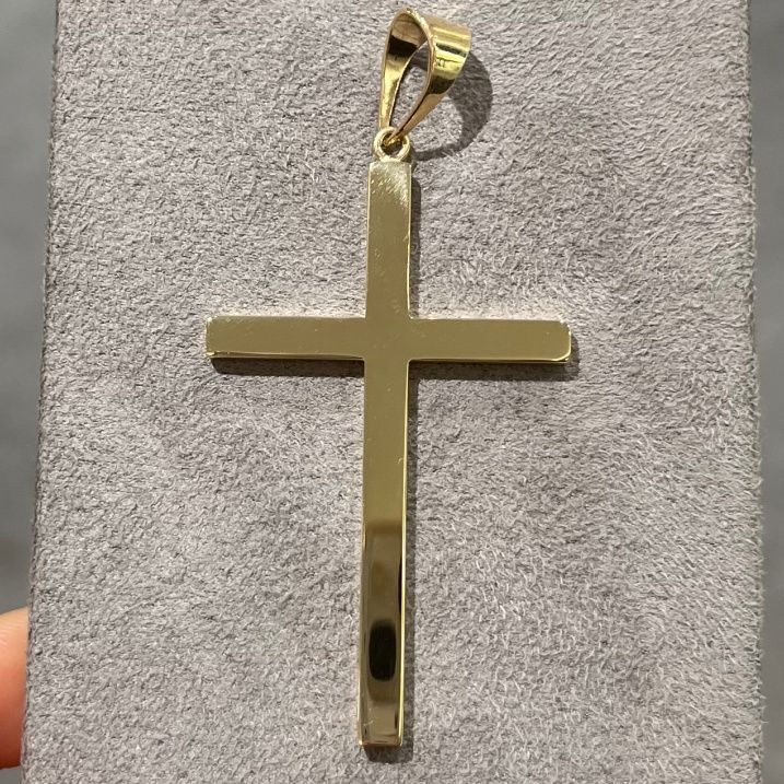 Pre-Owned 9ct Yellow Gold Cross
