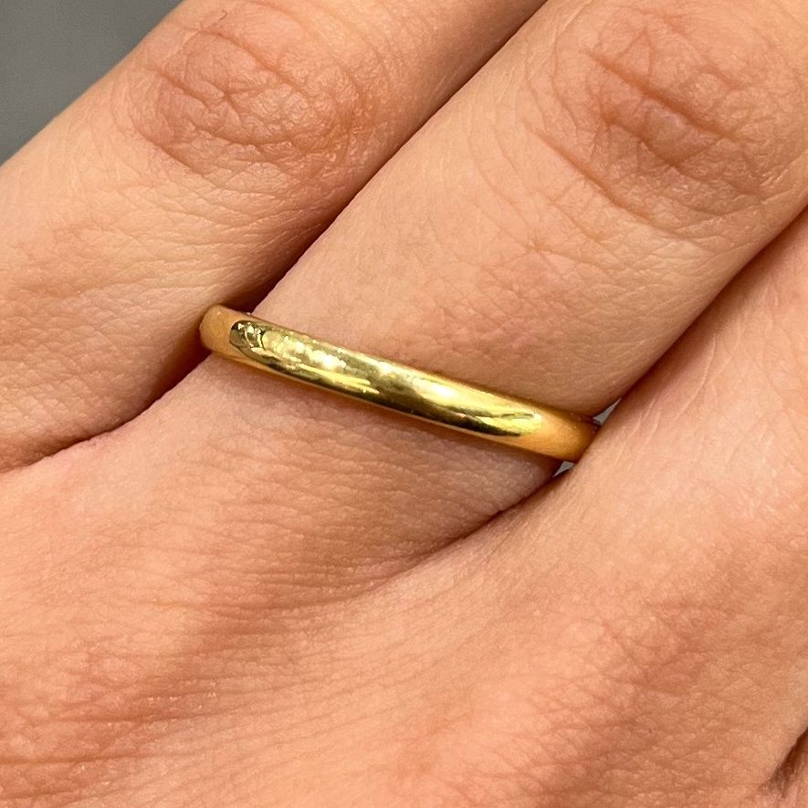 Pre-Owned 18ct Yellow Gold 2mm Court Wedding Band