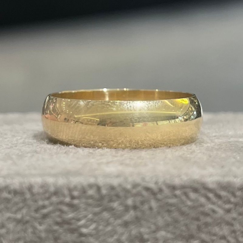 Pre-Owned 9ct Yellow Gold 7mm D-Shape Wedding Band