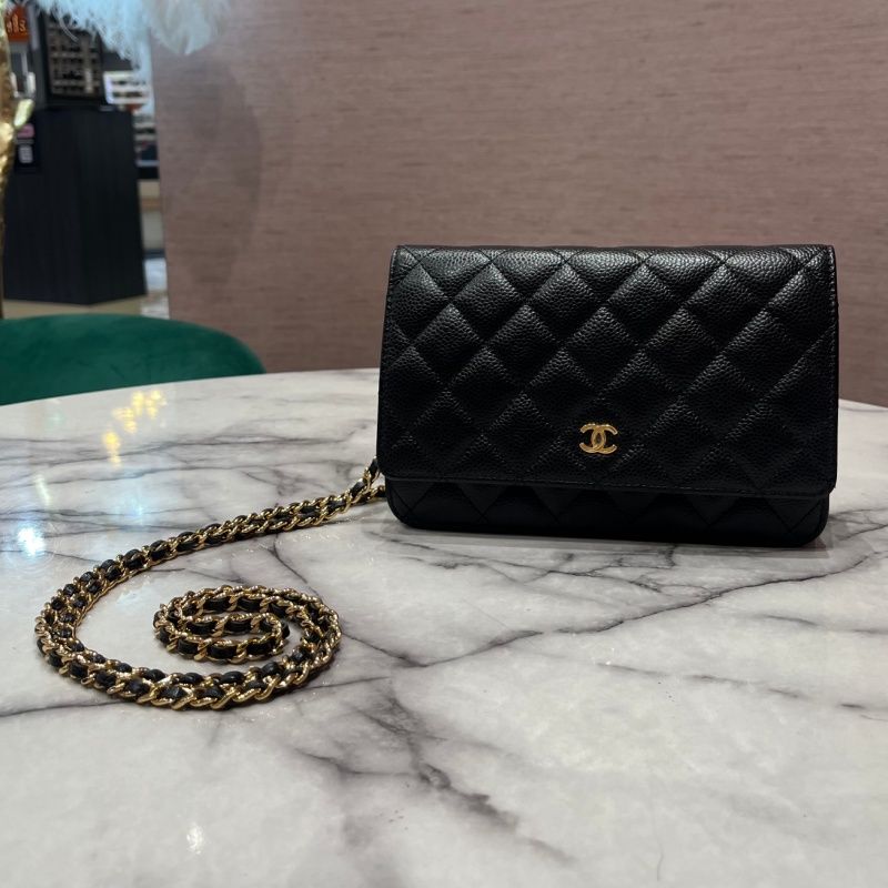 Pre-Owned Chanel Black Caviar Wallet on Chain with Gold Coloured Hardware