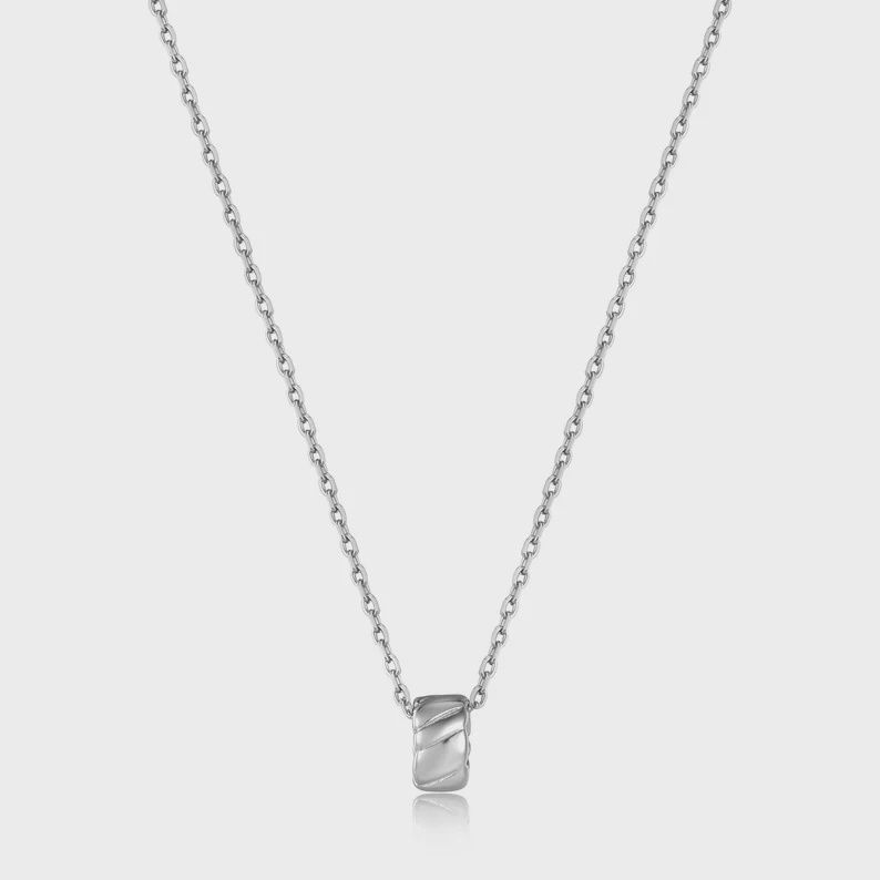 Silver Smooth Twist Pendant Necklace