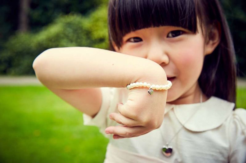 Marni - Silver Pearl Heart Charm Bracelet