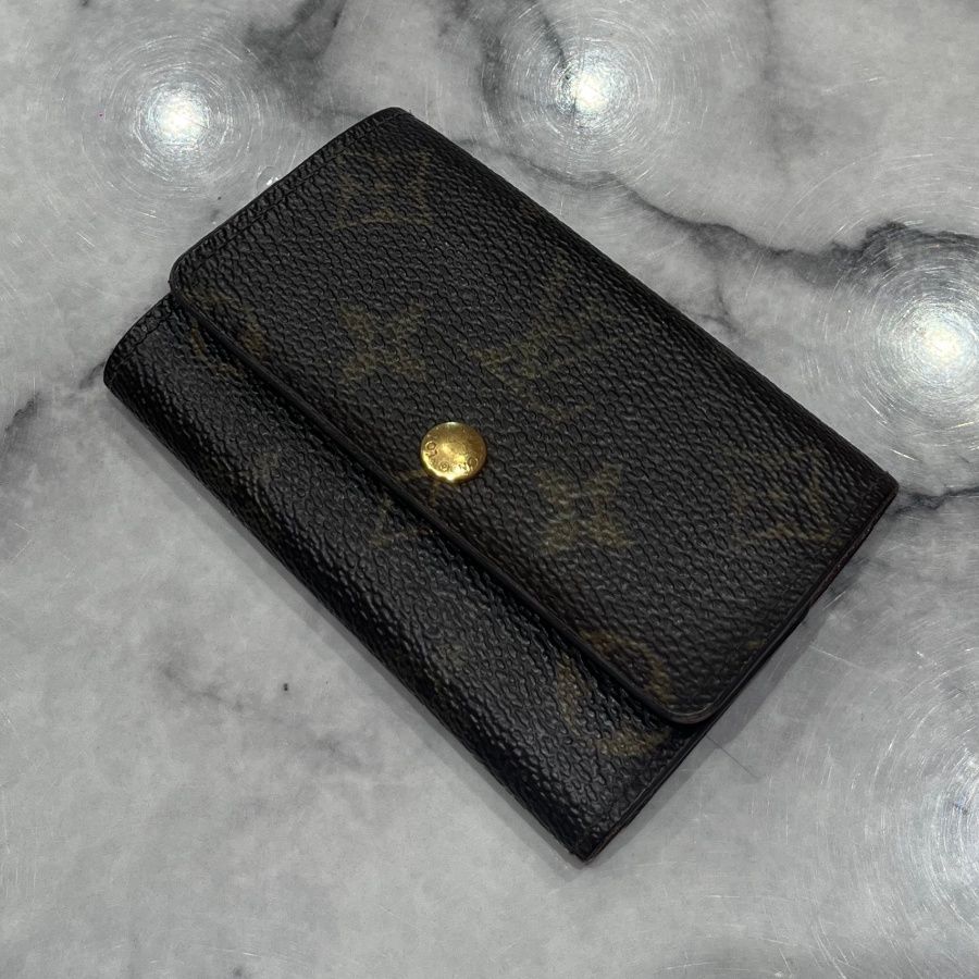 Pre-Owned Louis Vuitton 6 Key Holder in Monogram Canvas