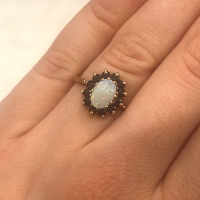 Pre-Owned 9ct Yellow Gold Opal and Sapphire Cluster