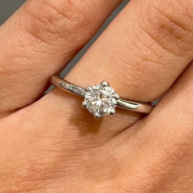 18ct White Gold 0.55ct Diamond Solitaire Ring