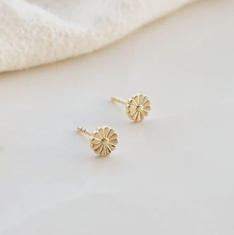 Silver Gold Plated Daisy Bloom Stud Earrings
