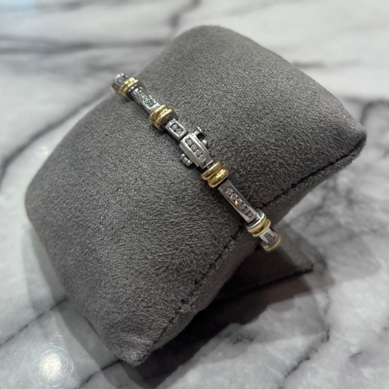 Pre-Owned 18ct White Gold Diamond Bracelet