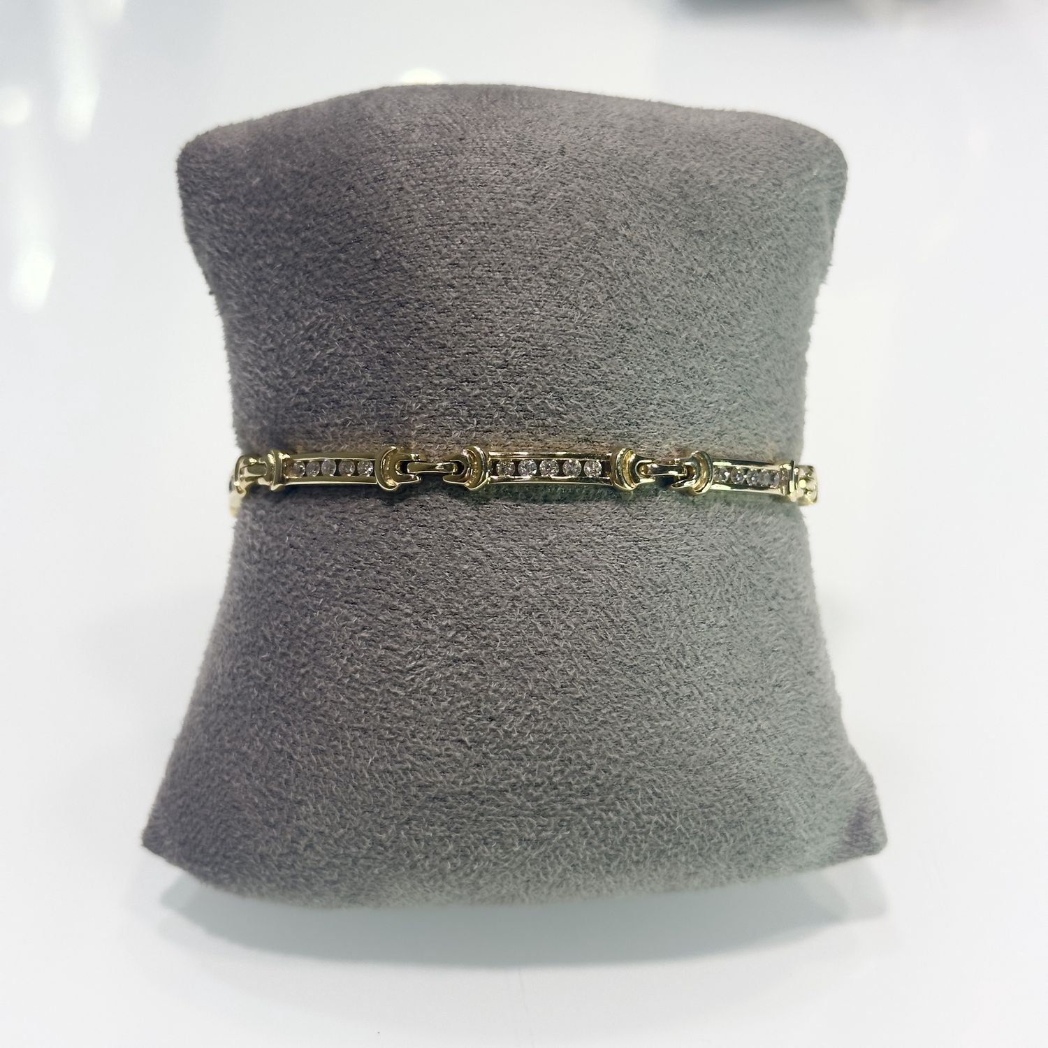 Pre-Owned 14ct Yellow Gold 1.00ct H I1 diamond bracelet 7” 11.2g