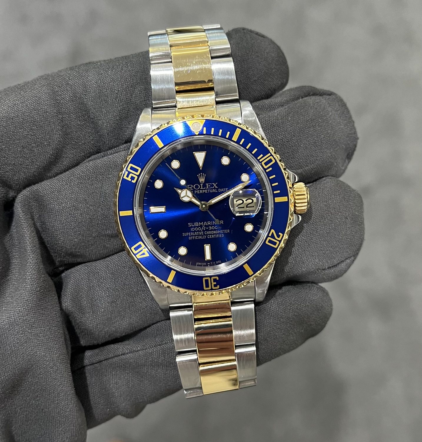 Pre-Owned Rolex Oyster Perpetual Submariner 16613