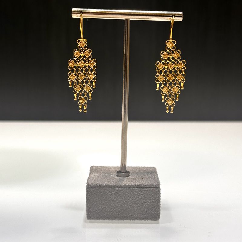 Pre-Owned 18ct Yellow Gold Dangle Mesh Earrings
