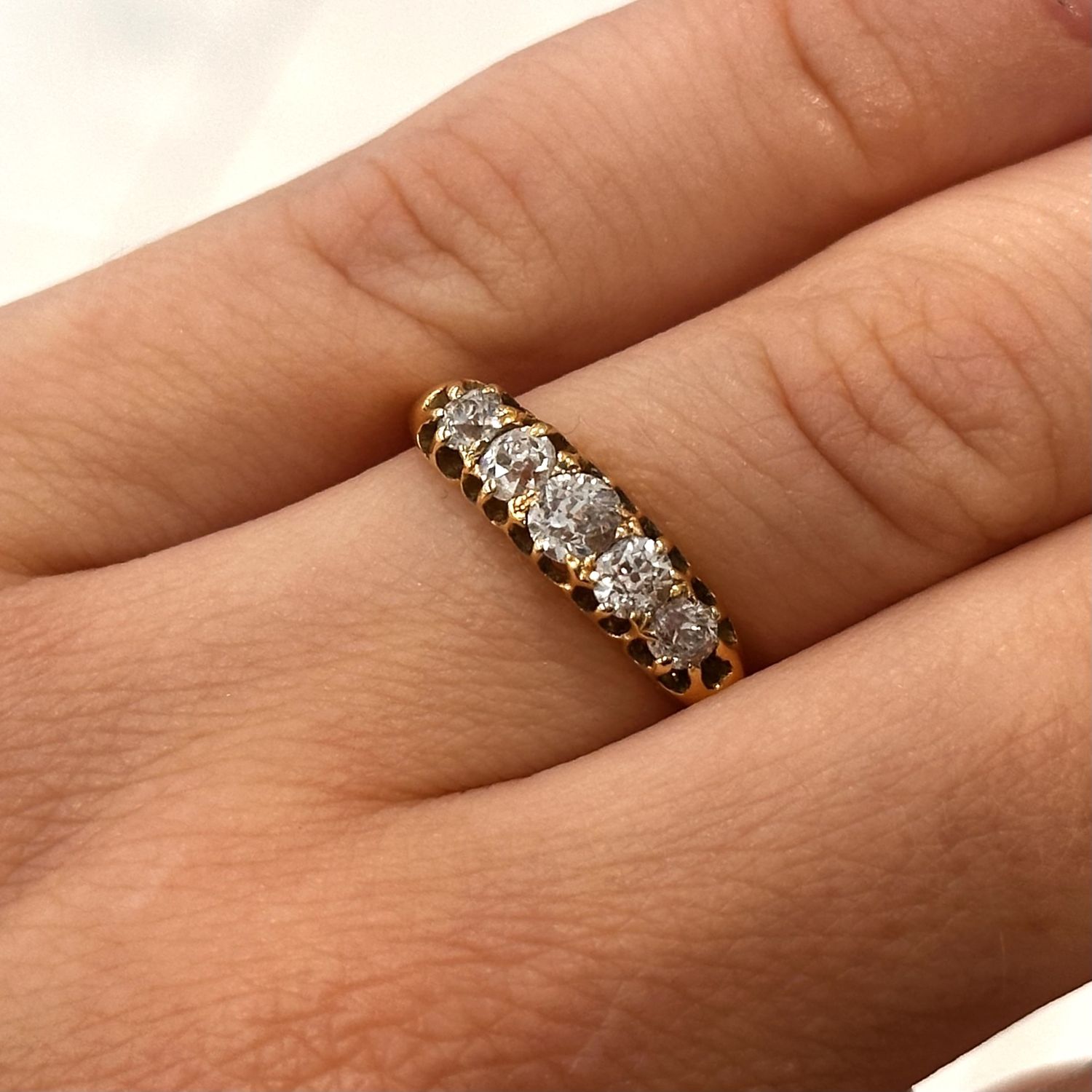 Pre-Owned 18ct Yellow Gold 5 Stone Diamond Ring 0.75ct
