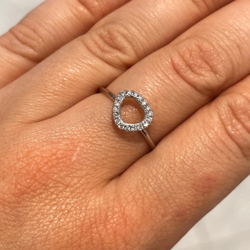 Pre-Owned 18ct White gold 0.15ct Diamond Halo Ring