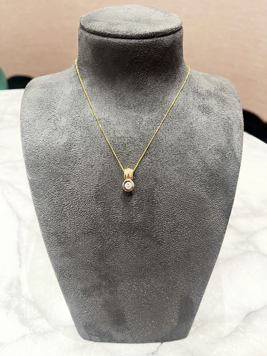 Pre-Owned 14ct Yellow Gold 0.32ct Diamond Solitaire Pendant