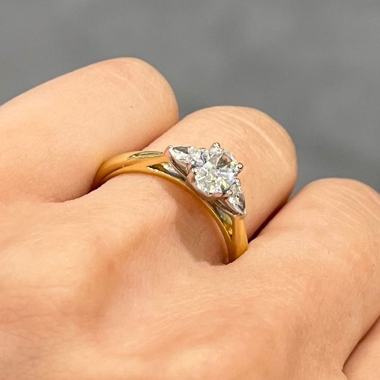 18ct Yellow Gold Oval and Pear Shape Diamond Trilogy Ring