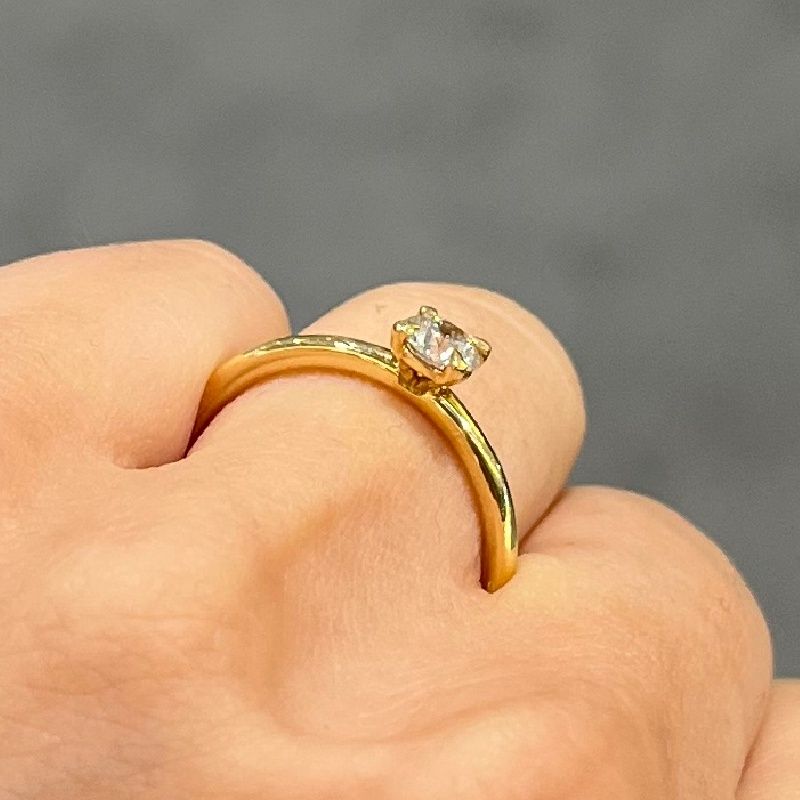 18ct Yellow Gold 0.31ct Diamond Brilliant Cut Solitaire Ring