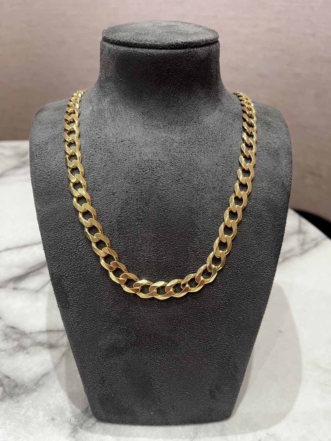 Pre-Owned 9ct Yellow Gold 22” Curb Chain 61.2g