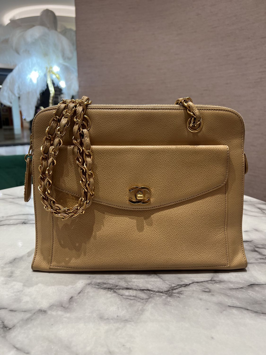 Pre-Owned Chanel CC Pocket Shoulder Bag in Beige Caviar Leather
