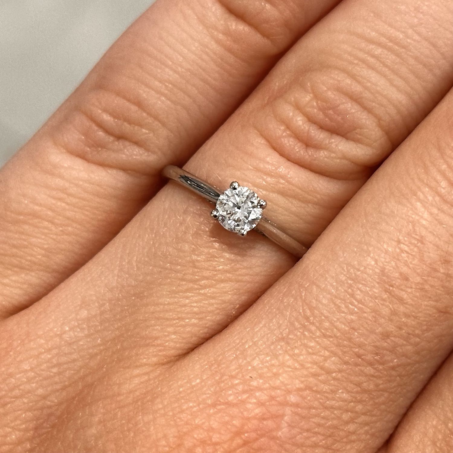 18ct White Gold Diamond Solitaire Ring F Si1 0.32ct