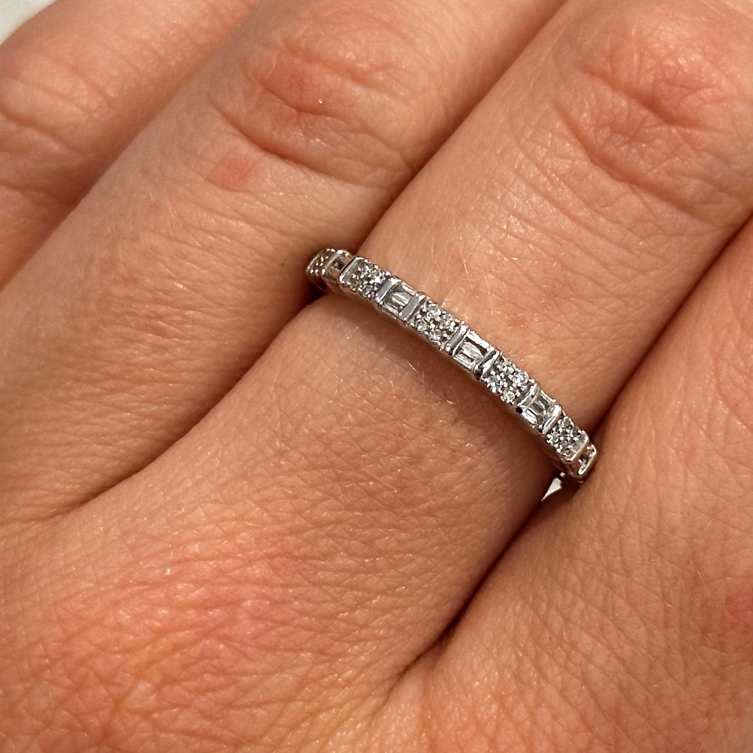 9ct White Gold Baguette Bar Diamond Ring