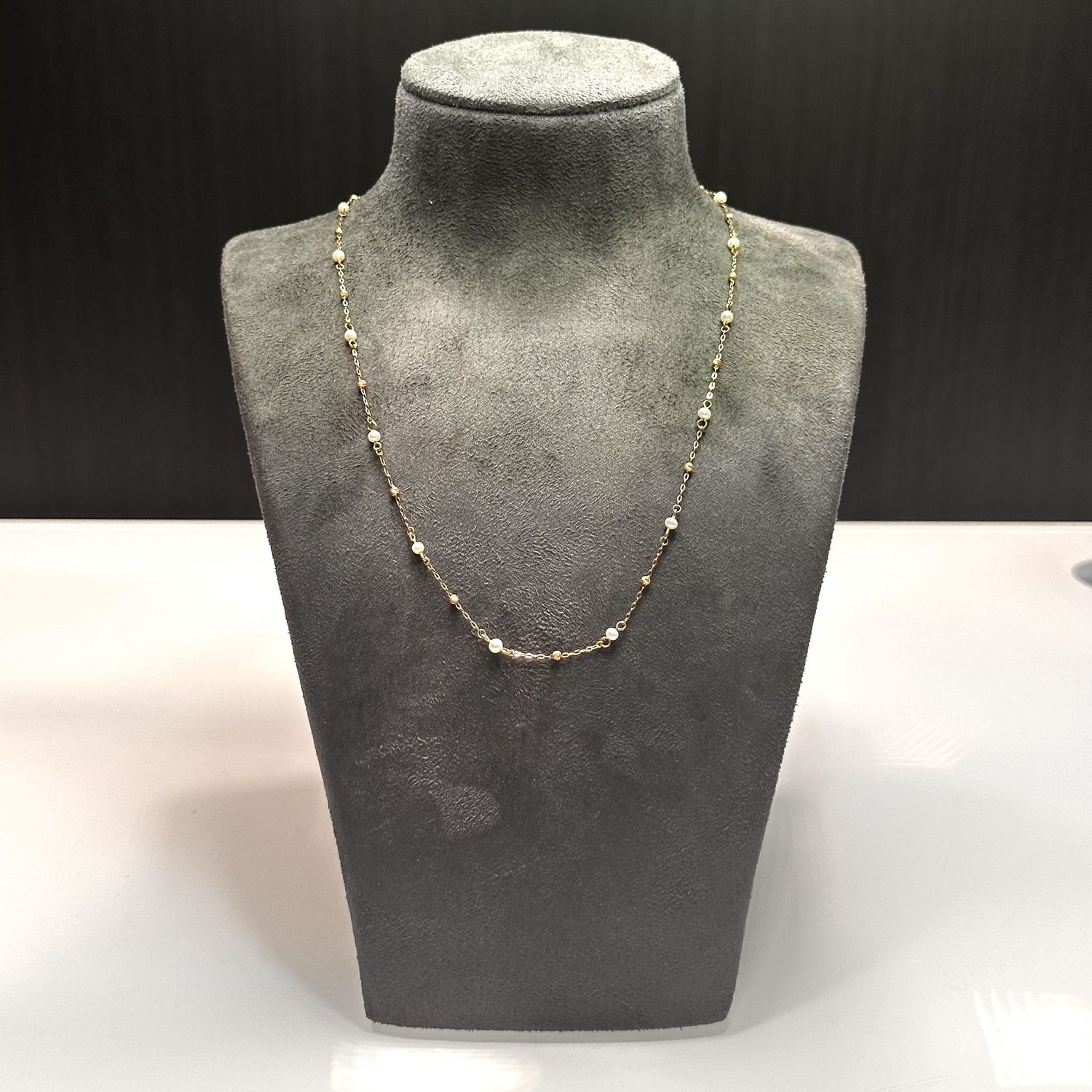 9ct Yellow Gold Freshwater Pearl Trace Necklace