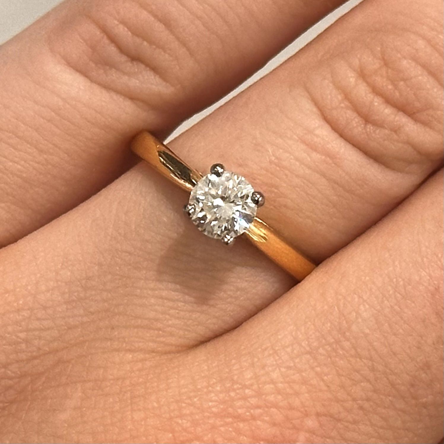 18ct Yellow Gold Diamond Solitaire Ring 0.70ct