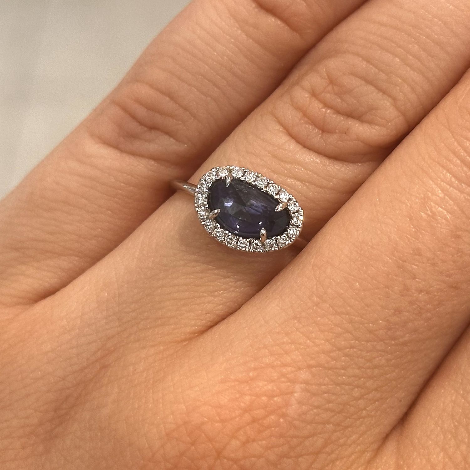 18ct White Gold Sapphire &amp; Diamond Slice Ring