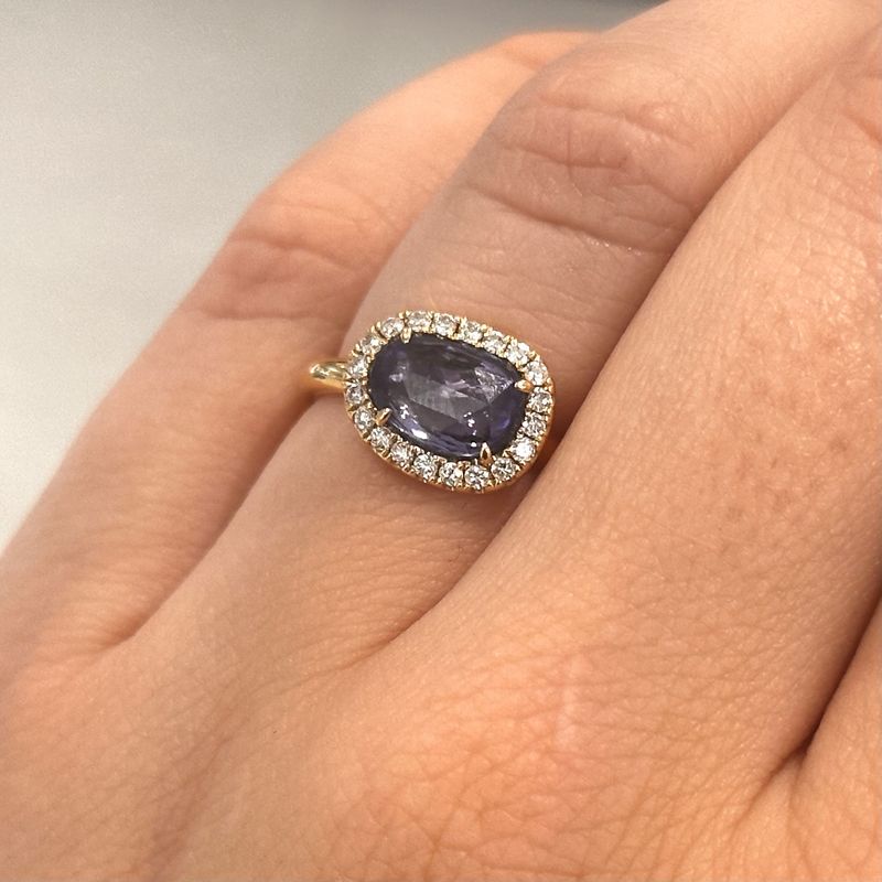18ct Yellow Gold Sapphire &amp; Diamond Slice Ring