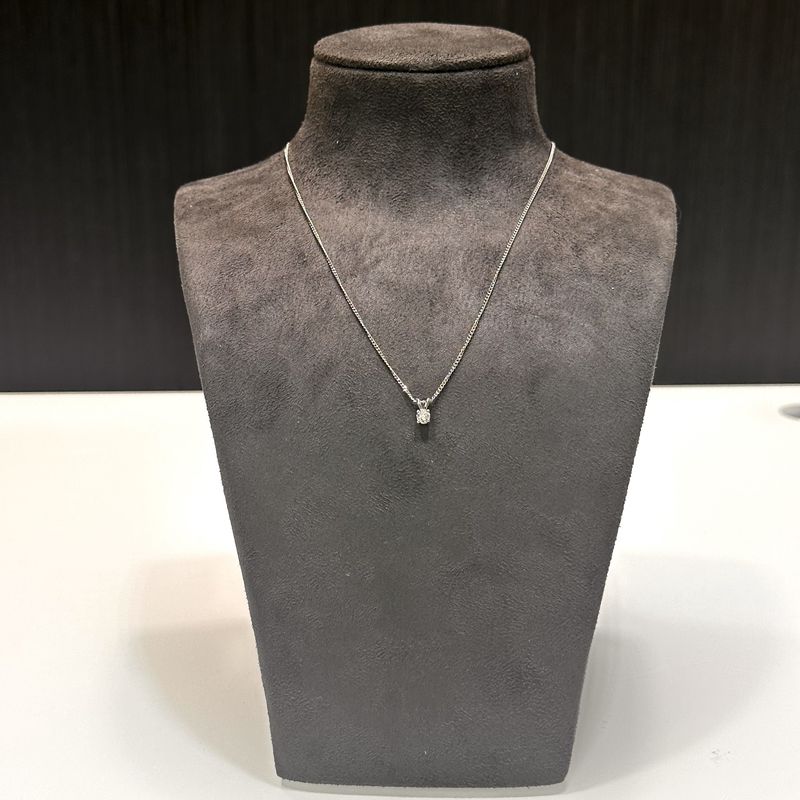 9ct White Gold Diamond Pendant  0.20ct F/G Si