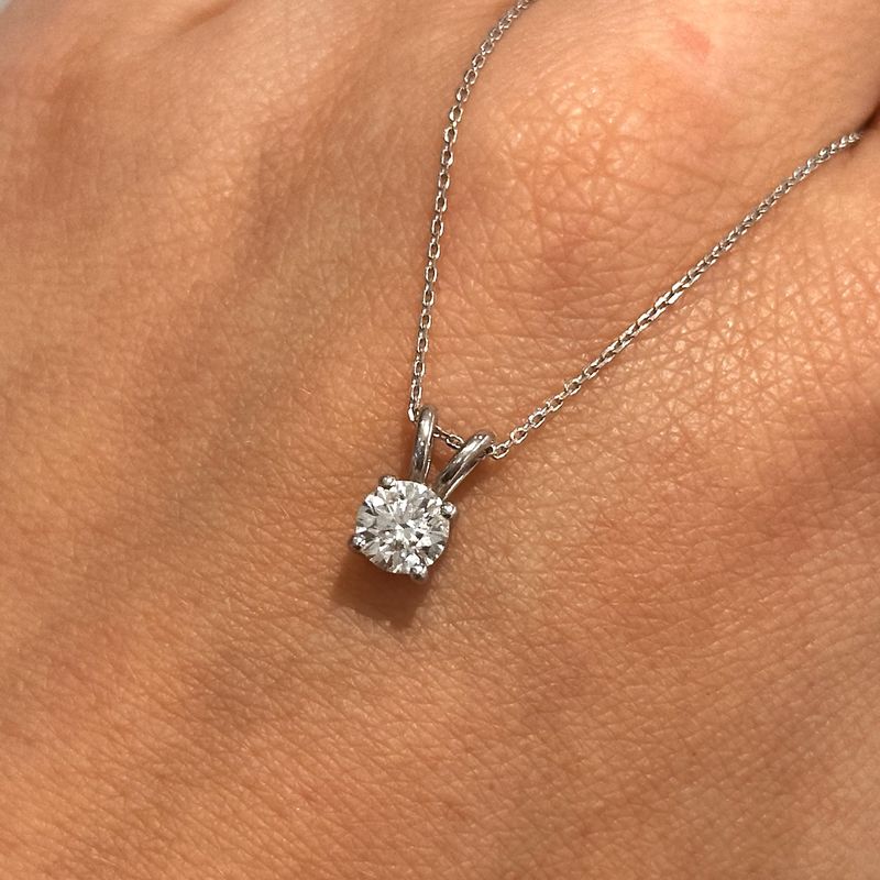 9ct White Gold Diamond Pendant 0.50ct F/G Si2