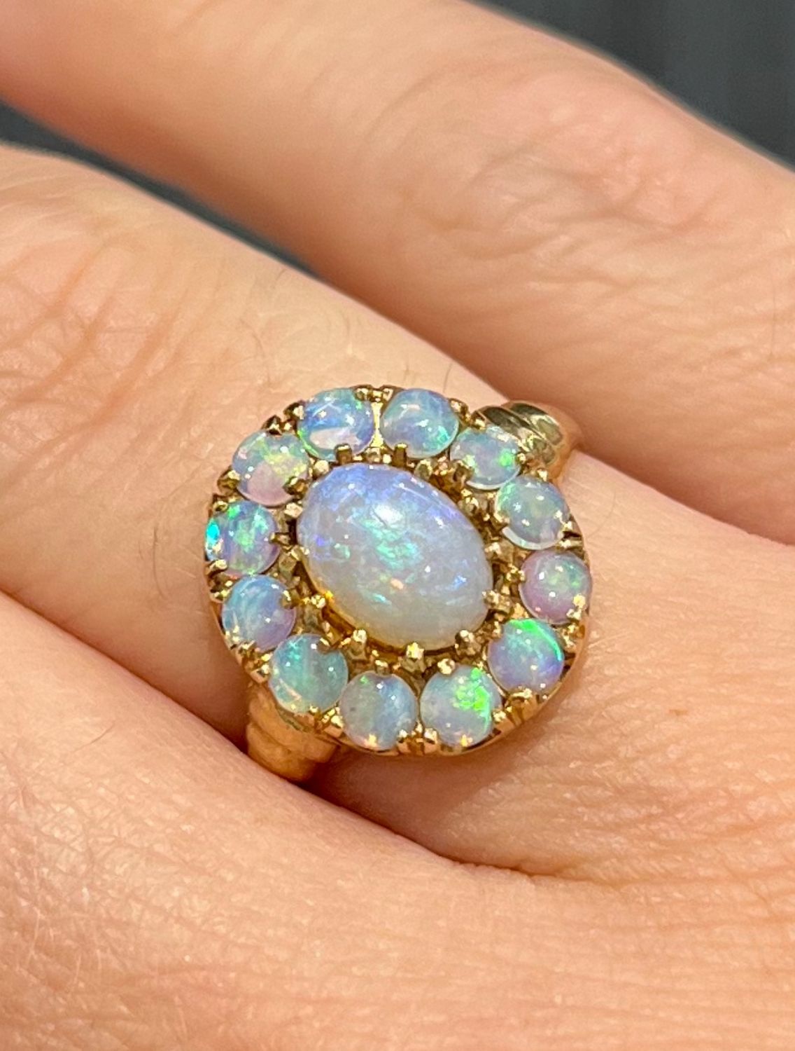 Pre-Owned 9ct Yellow Gold Opal Flower Cluster Ring