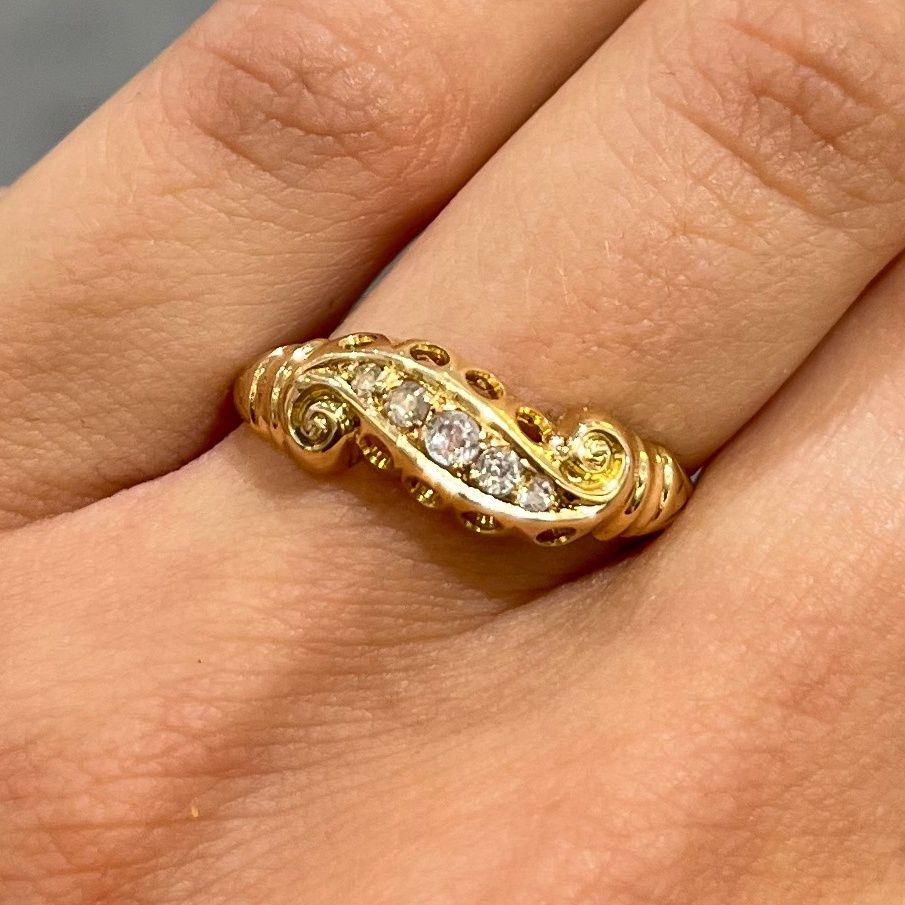 Antique 18ct Yellow Gold Old Mine Cut Diamond Ring Circa 1917