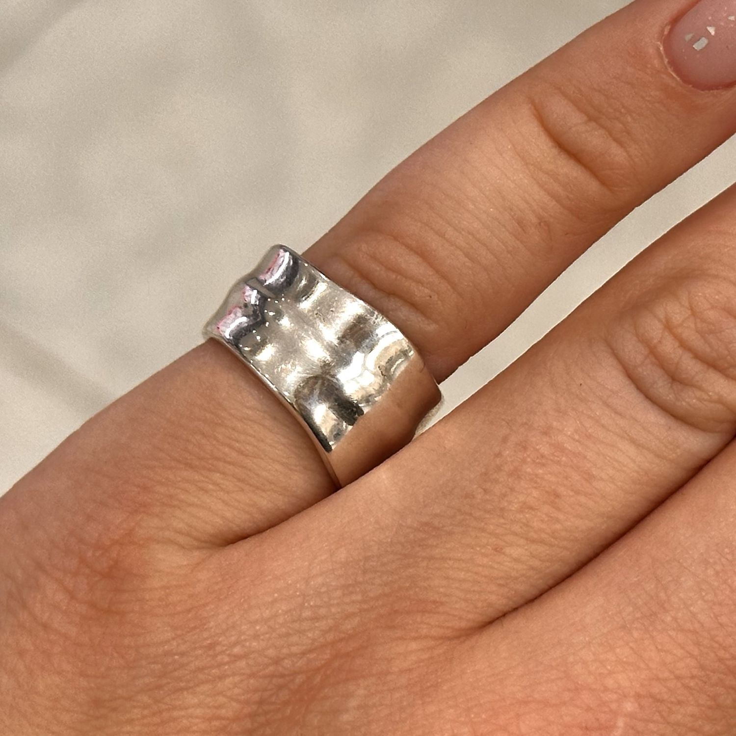 Pre-Owned Silver Tiffany &amp; Co Wave Band Ring