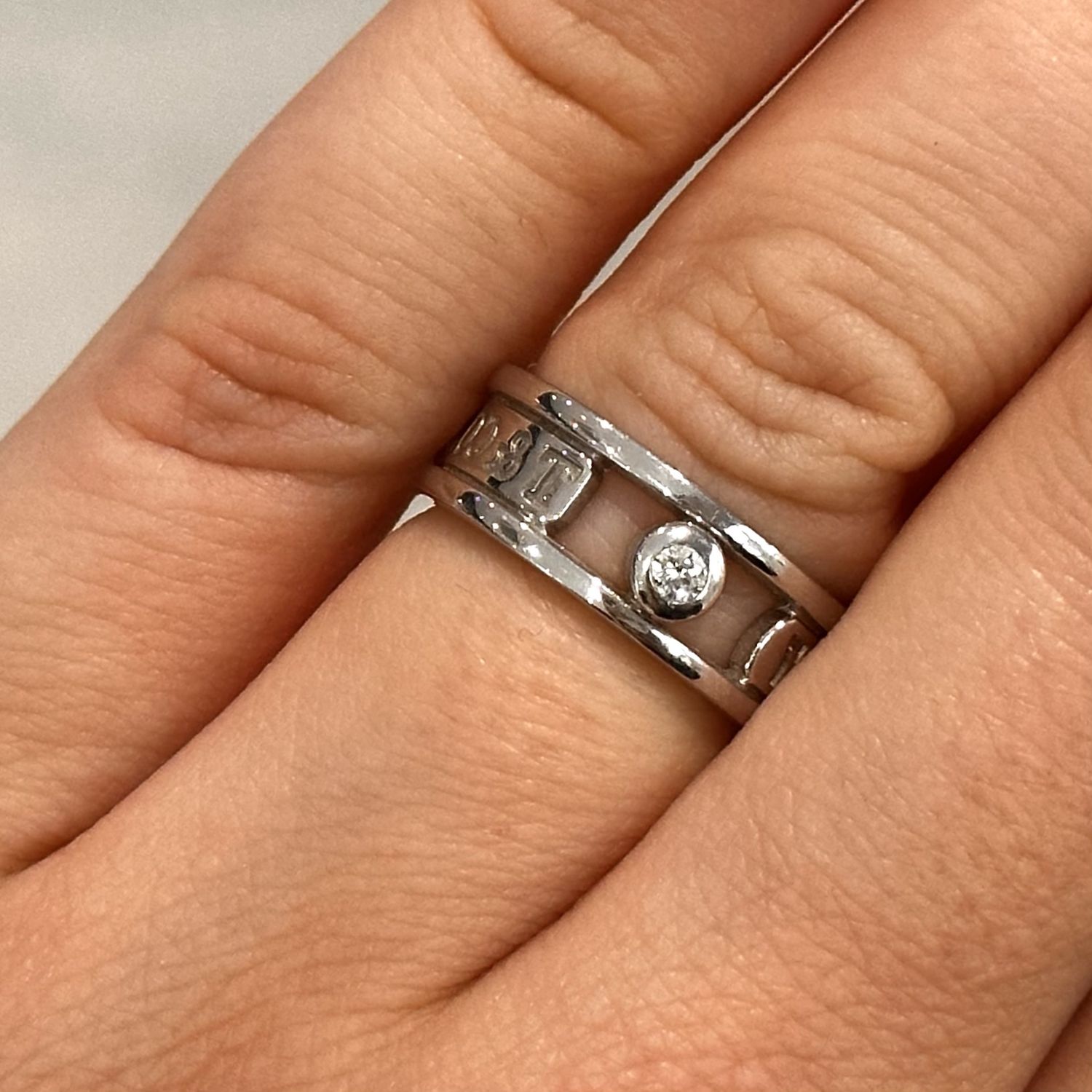 Pre-Owned Tiffany&amp;Co 18ct White Gold 1837 Elements Diamond Ring