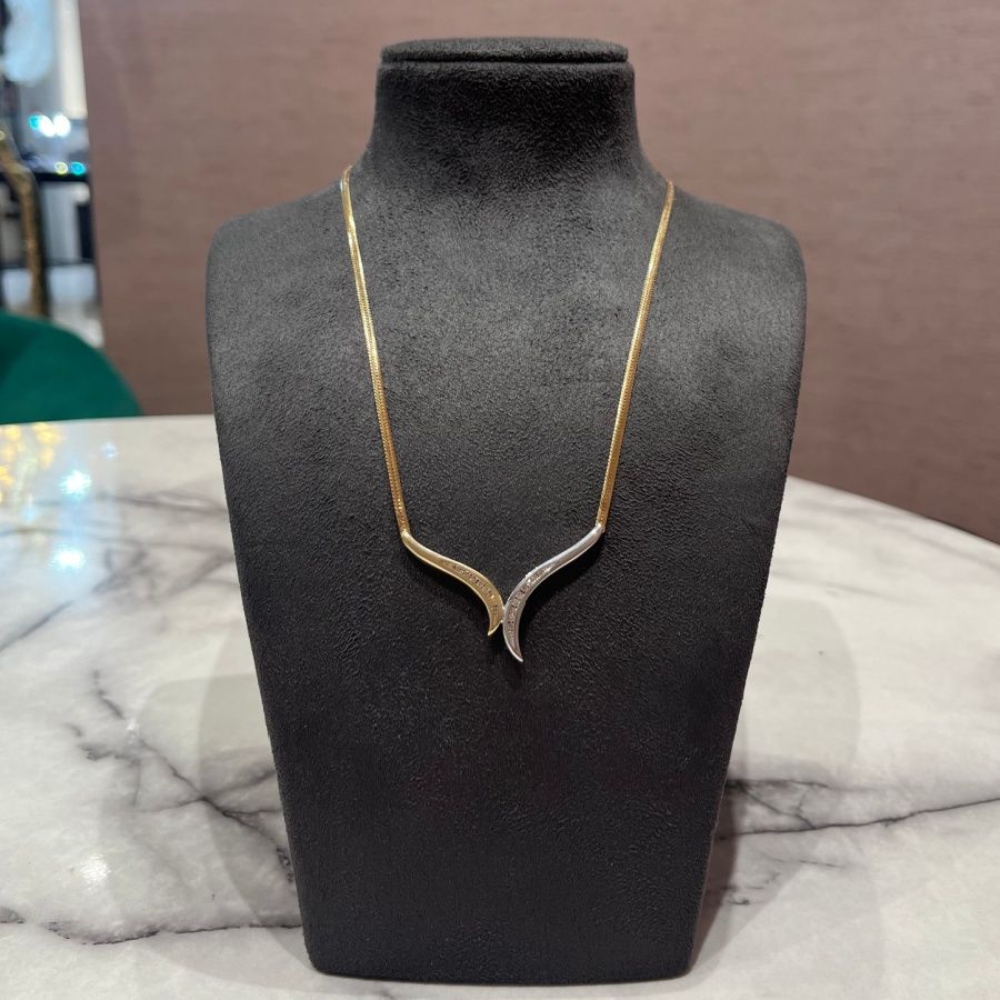 Pre-Owned 9ct Yellow Gold 0.25ct Diamond Necklace