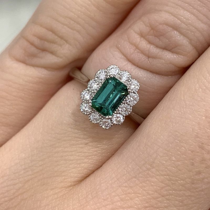 18ct White Gold Lagoon Tourmaline &amp; Diamond Ring