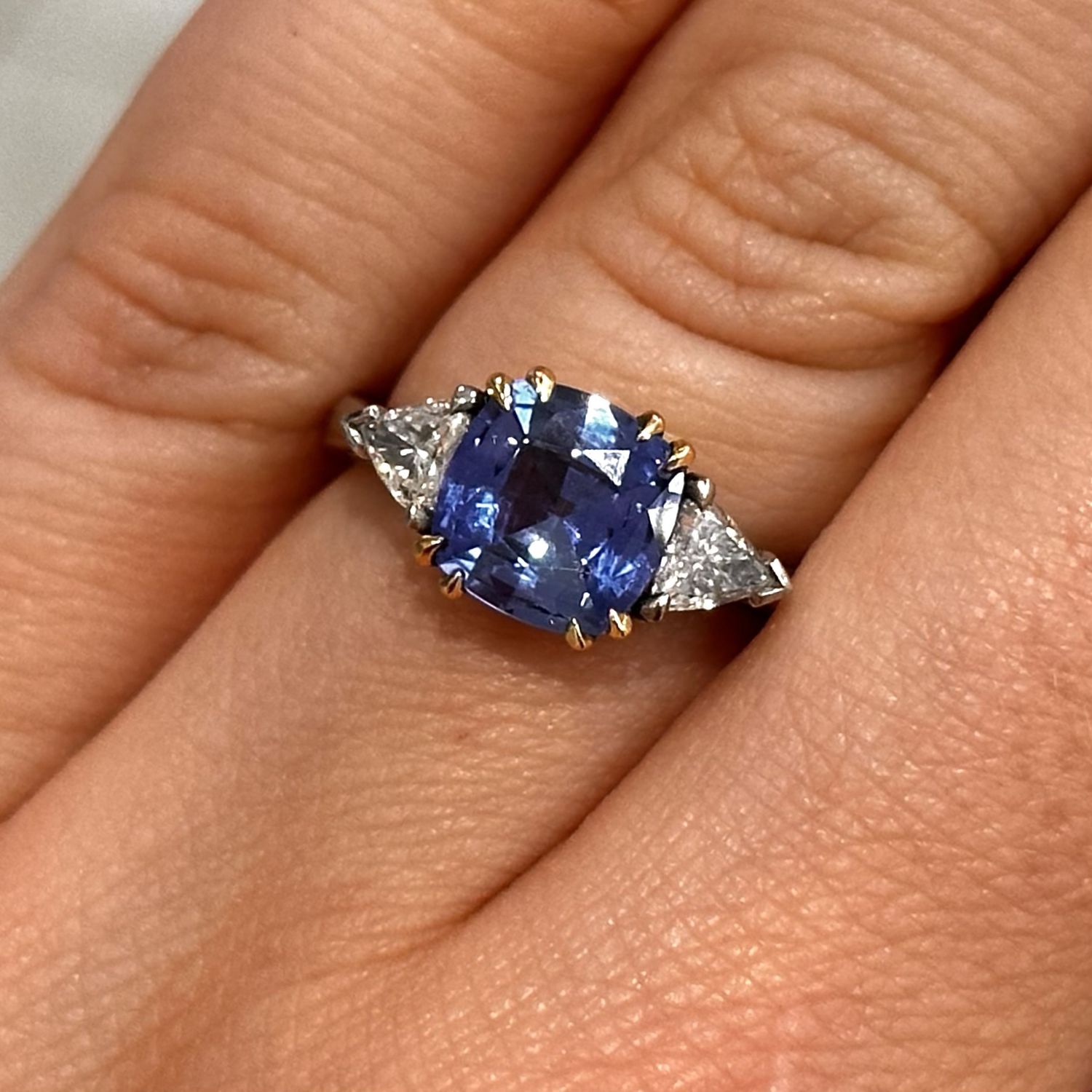 18ct White Gold 2.08ct Sapphire &amp; 0.37ct Diamond Ring