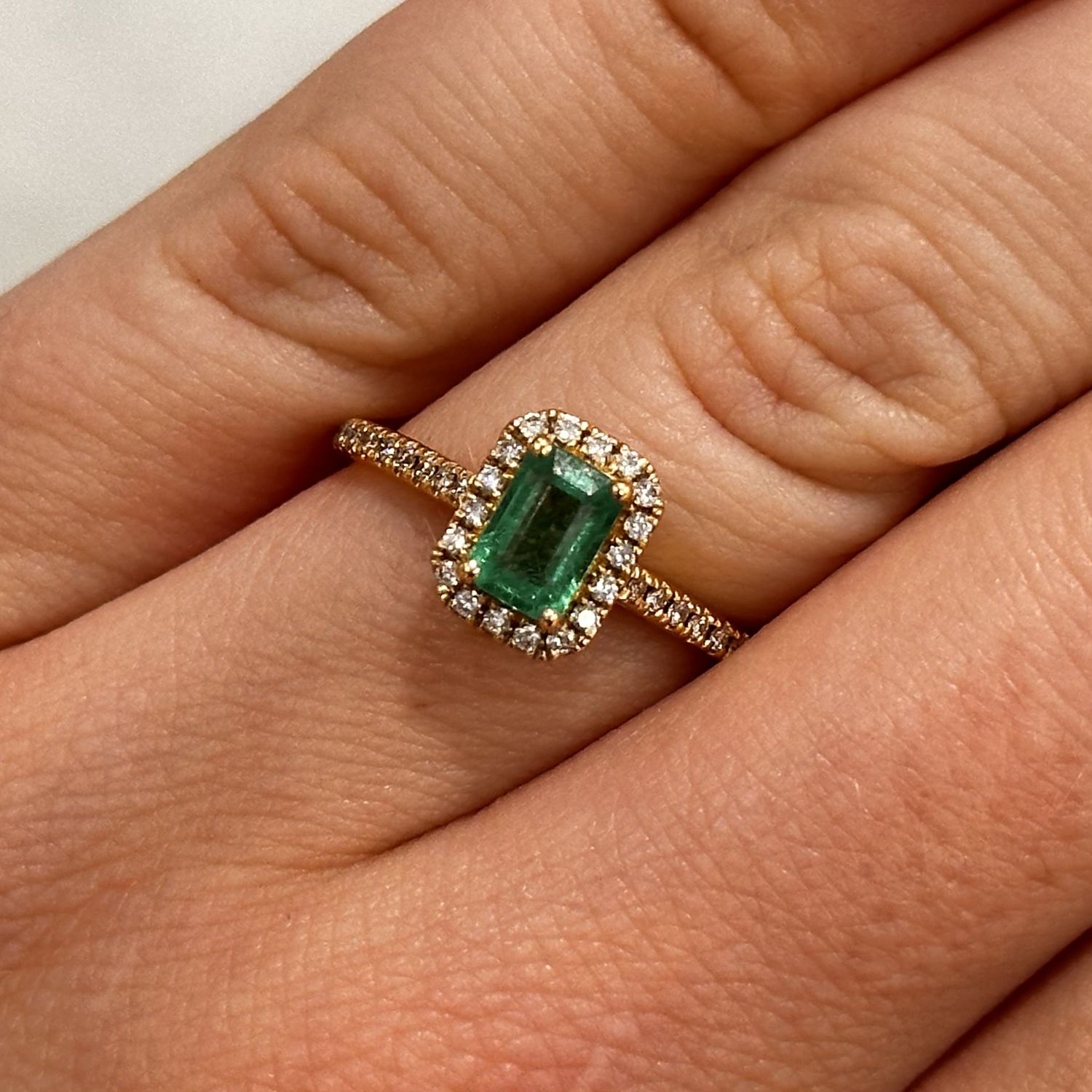18ct Yellow Gold Emerald &amp; Diamond Halo Ring