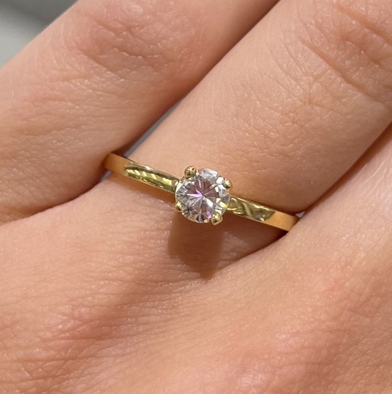 Pre-Owned 18ct Yellow Gold 0.33ct I SI2 Diamond Solitaire