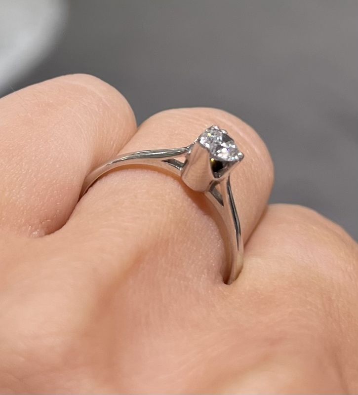 Pre-Owned 18ct White Gold 0.23ct High-Set Diamond Solitaire