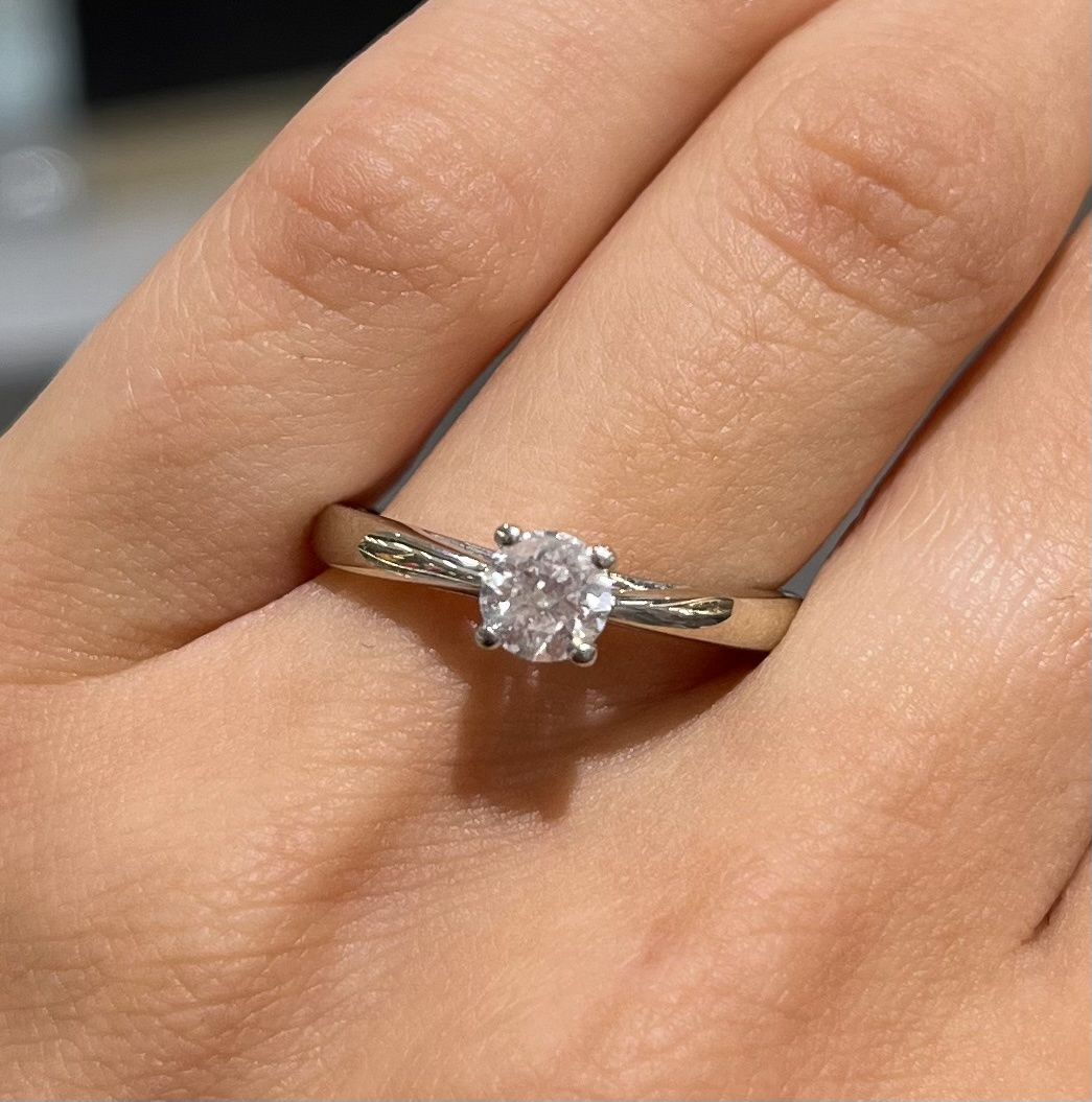 Pre-Owned 18ct White Gold 0.50ct Round Brilliant Diamond Solitaire Ring